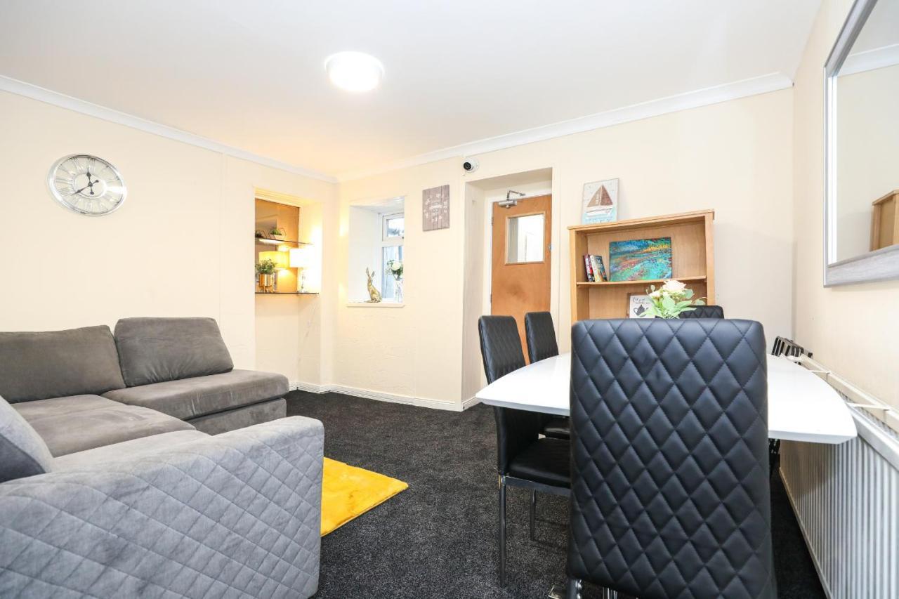 Modern - - Complimentary Snacks - Free Parking Gasthof *