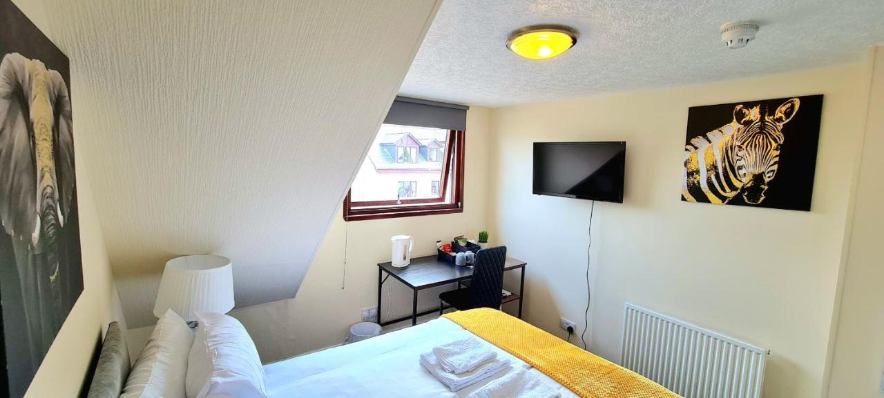 Modern - - Complimentary Snacks - Free Parking Gasthof
